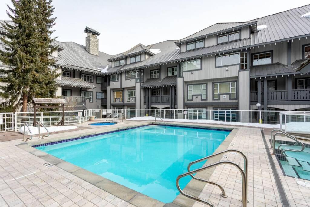 Prime Location, Ski In/Out Whistler Condo Εξωτερικό φωτογραφία